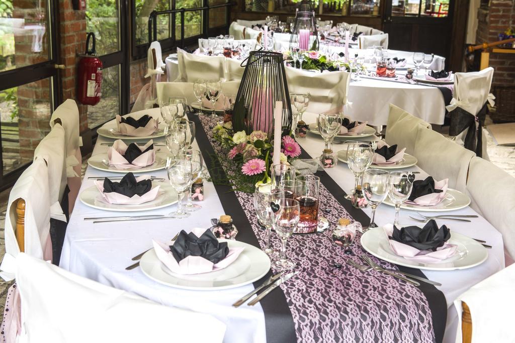 סן-אמנדה-לה-או Auberge Du Bord Des Eaux - Demi-Pension Assuree Sur Reservation מראה חיצוני תמונה