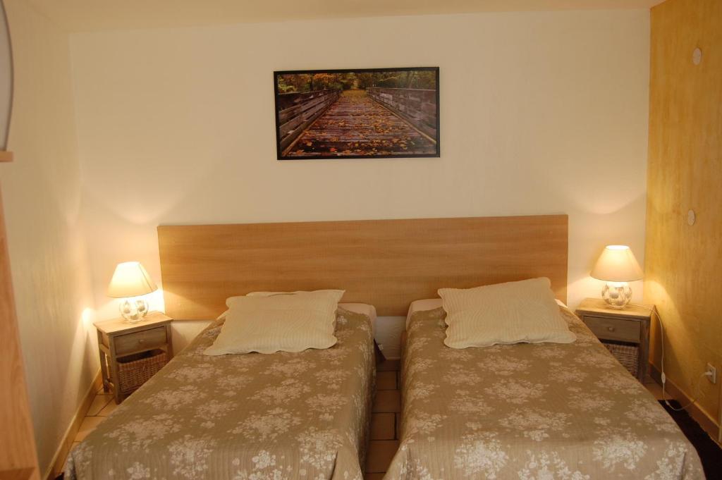 סן-אמנדה-לה-או Auberge Du Bord Des Eaux - Demi-Pension Assuree Sur Reservation חדר תמונה