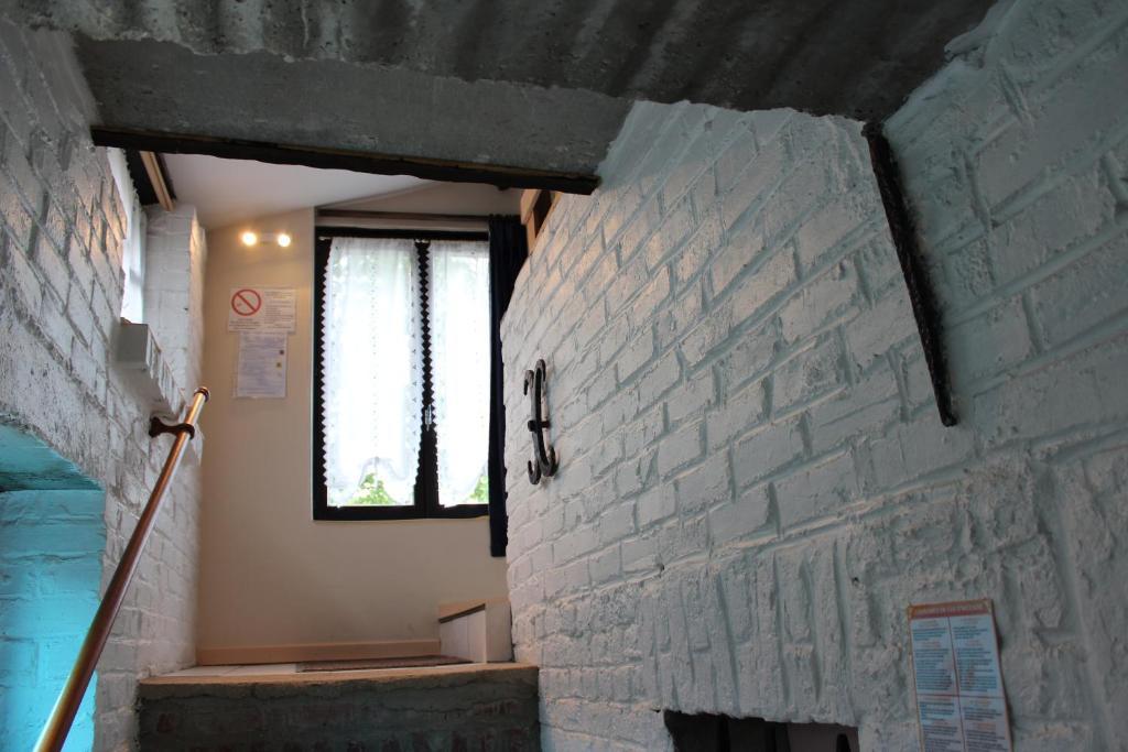 סן-אמנדה-לה-או Auberge Du Bord Des Eaux - Demi-Pension Assuree Sur Reservation חדר תמונה