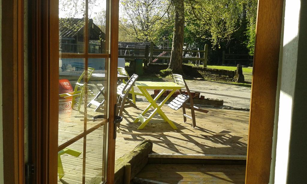 סן-אמנדה-לה-או Auberge Du Bord Des Eaux - Demi-Pension Assuree Sur Reservation מראה חיצוני תמונה